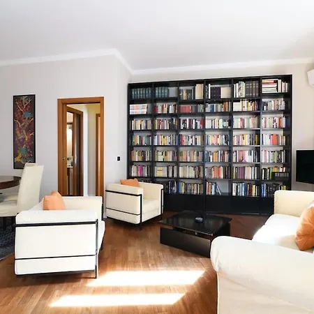 Large And Elegant Apartment In Missori Duomo Milan Extérieur photo