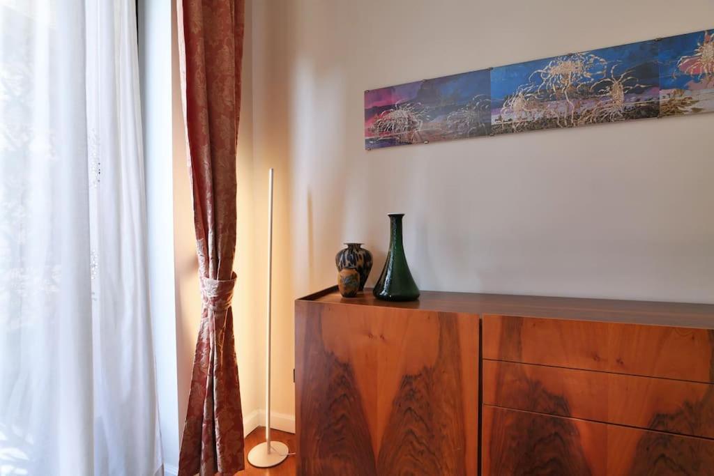 Appartement Large And Elegant In Missori Duomo Milan